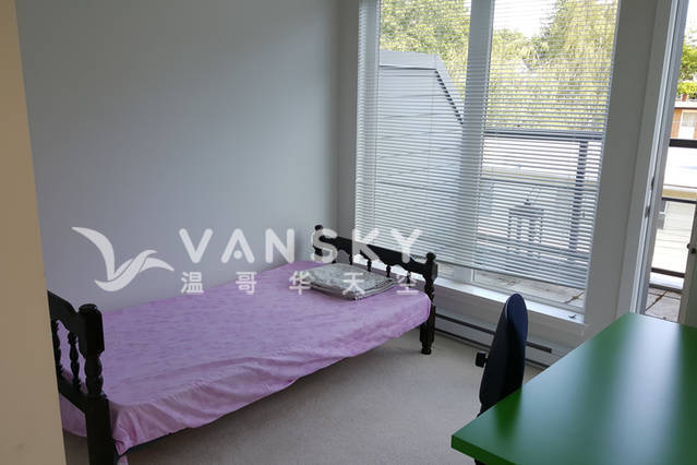 260616151207_bedroom 3rd floor.jpg